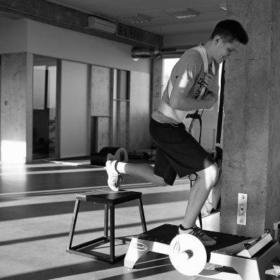 Split-squats_Bodywork-e1467808264854